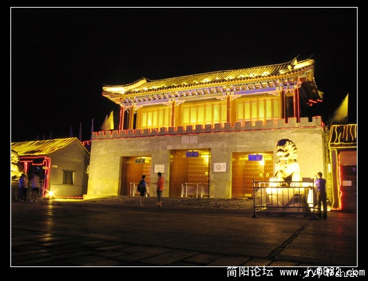 丽正门夜景.jpg
