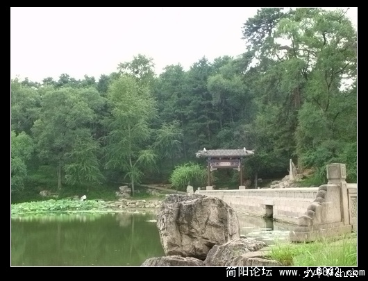 双镜夹湖.jpg