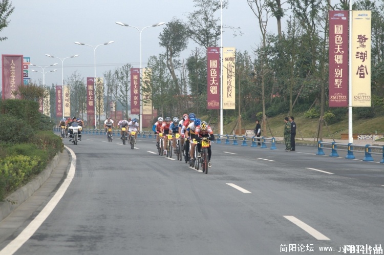 09110301355324b423ac573c54.jpg