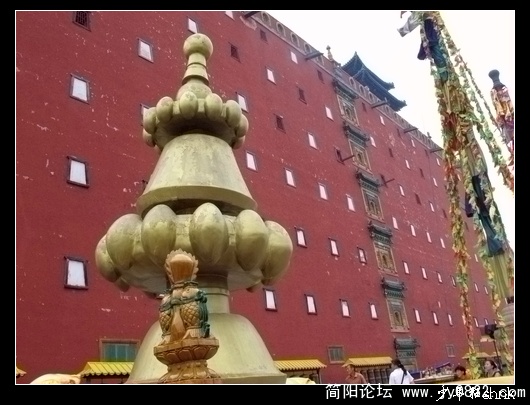 大 红 台.jpg