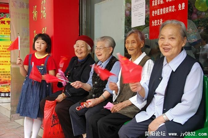 1·我爱国旗10.1。9.22摄于简城正中街.JPG