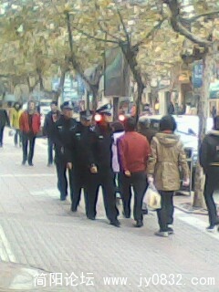 IMG0033A.jpg