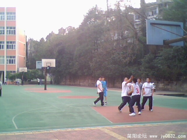 IMG0104A.jpg
