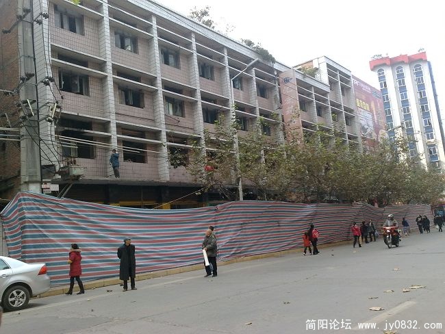 200912042146.jpg