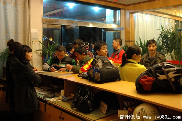 DSC_0321-0.jpg
