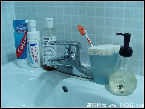 卫生间.jpg