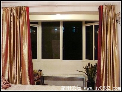 阳台.jpg