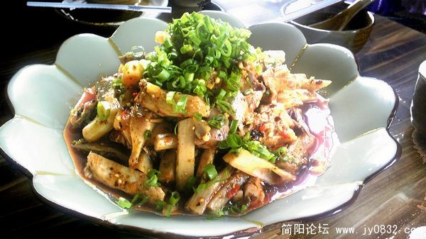 nEO_IMG_Image192~00.jpg