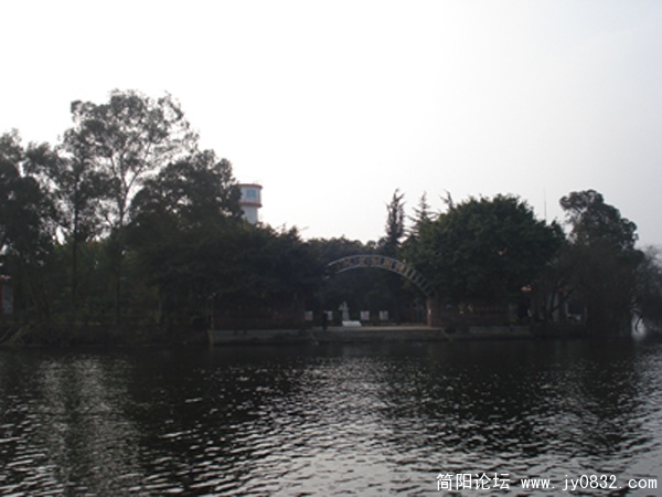 DSC00013.jpg