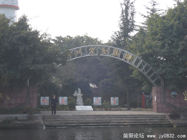 DSC00014.jpg