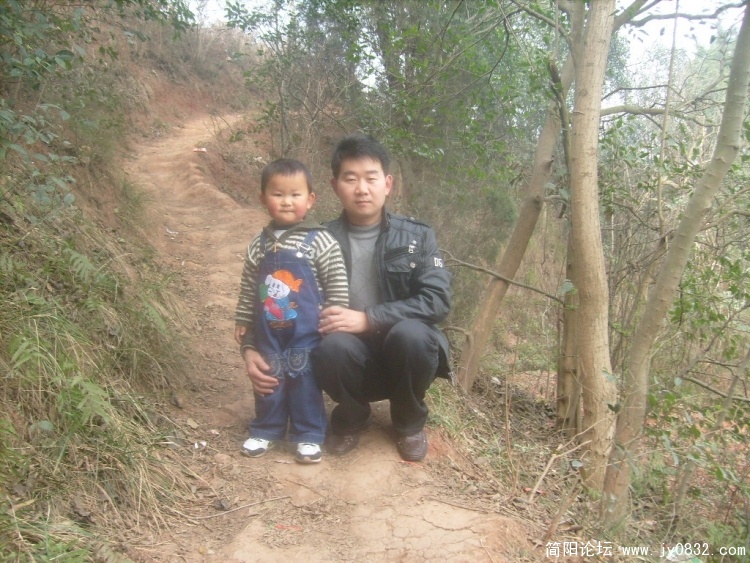 S7301037.JPG