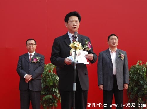 罗勤宏1.JPG