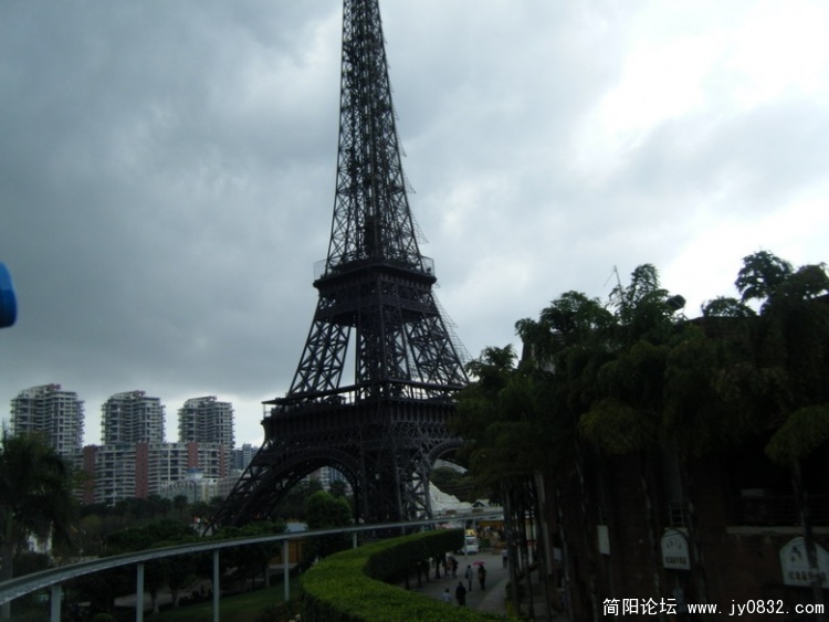 DSCF1947_缩小大小.jpg