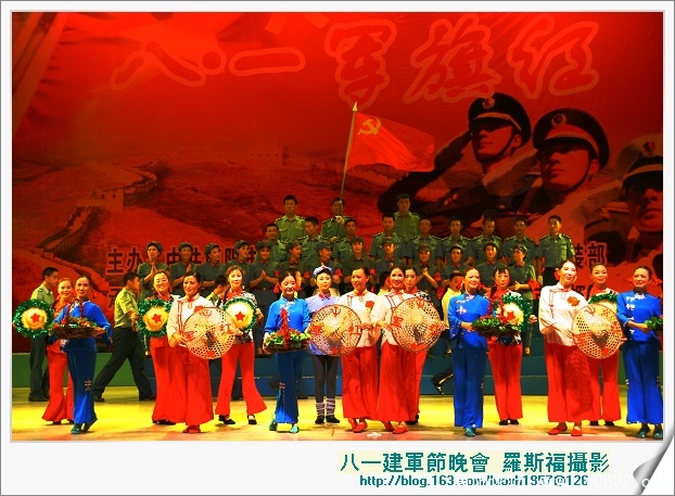 舞台剧照_02.jpg
