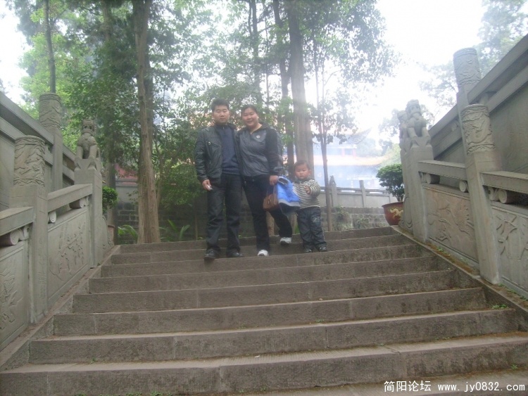 S7301620.JPG