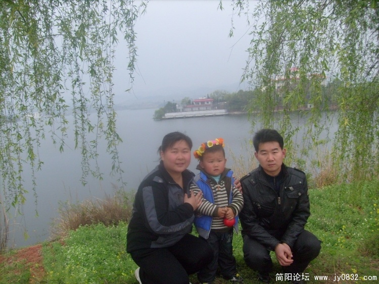 S7301677.JPG