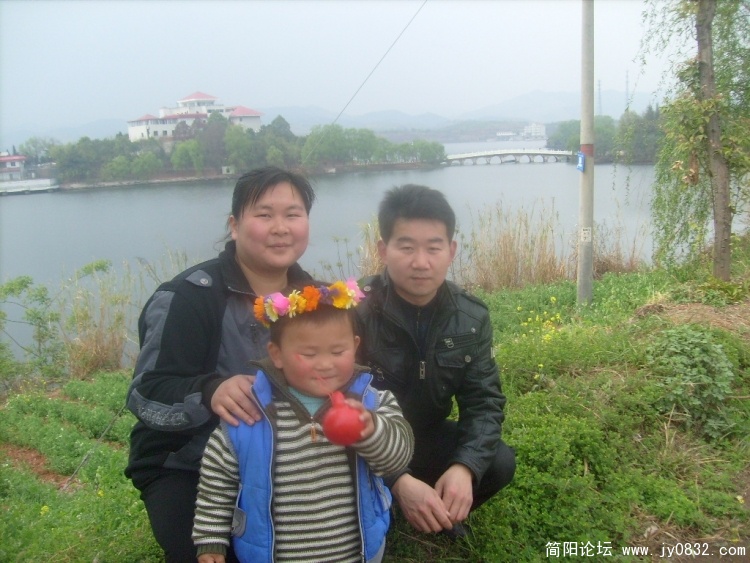 S7301682.JPG
