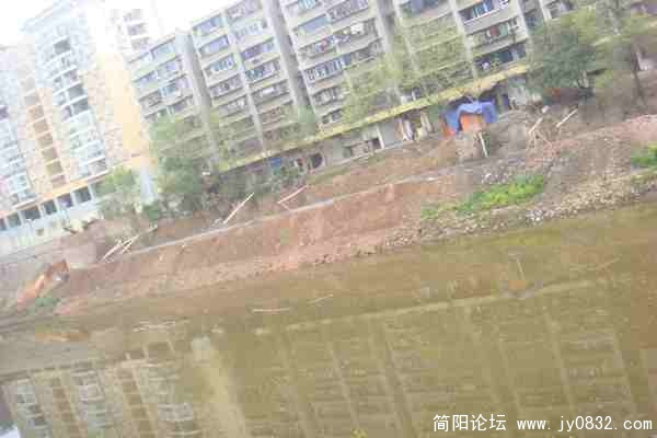 污水.jpg