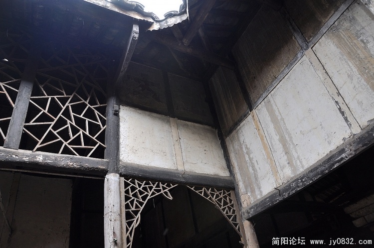 窗 (11).jpg