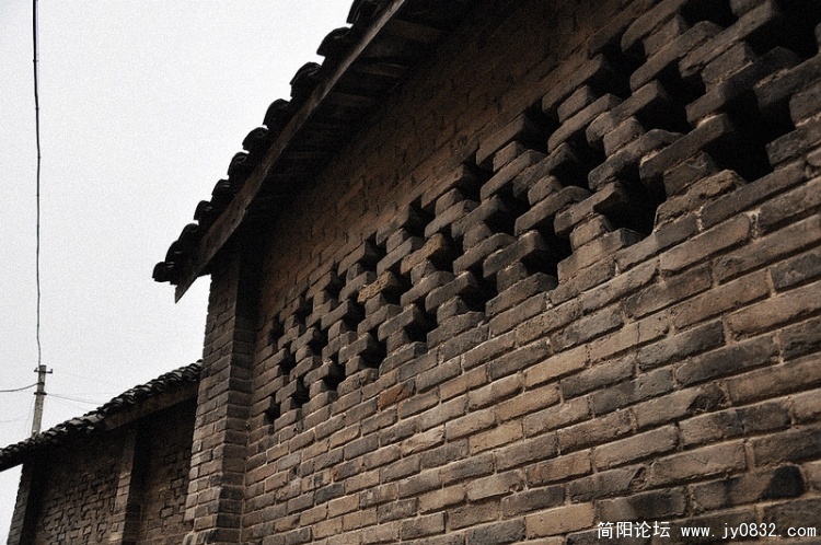 墙 (2).jpg