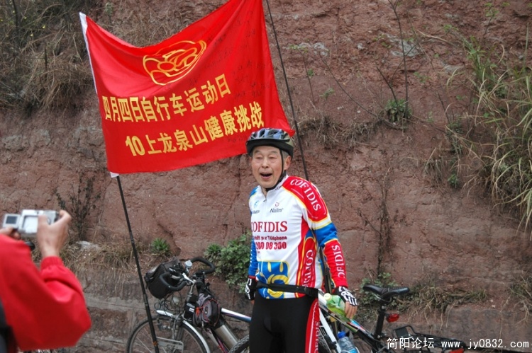 李.jpg