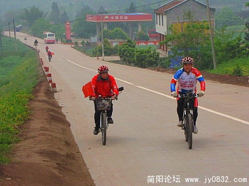 老体协飞骑河西路。 046_副本.jpg