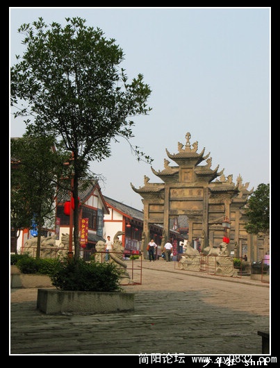 南关牌坊群.jpg