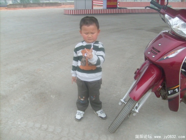 S7301830.JPG