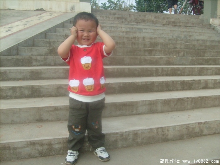 S7301883.JPG