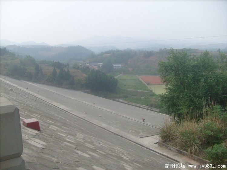 S7301902.JPG