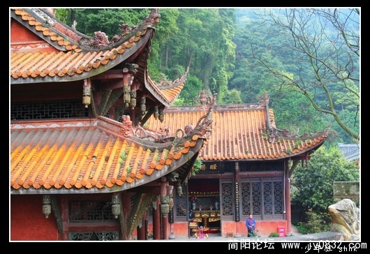 云峰寺卧佛殿.jpg