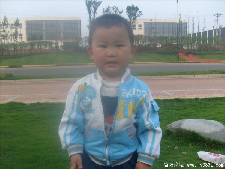 S7301963.JPG