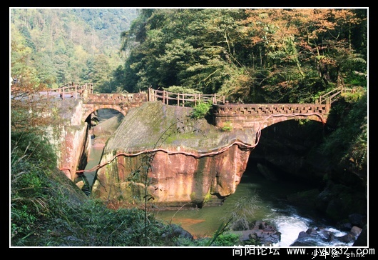 栈道.jpg