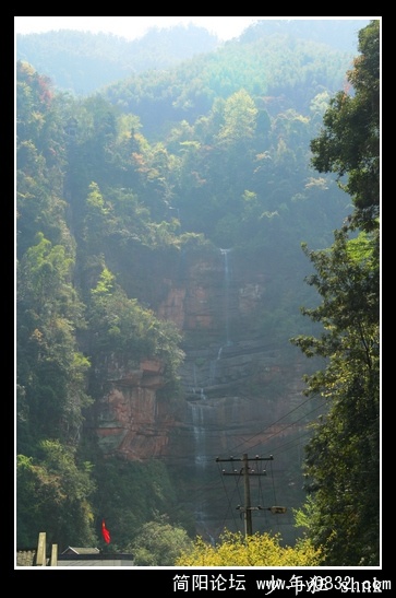 高山飞瀑.jpg