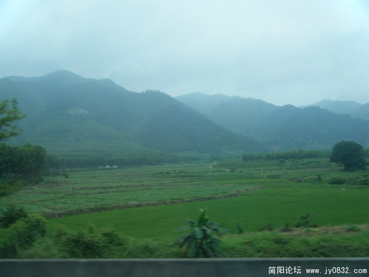 DSCF2110_缩小大小.jpg