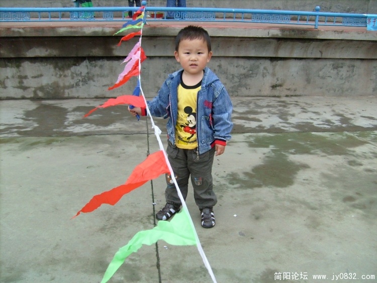 S7302125.JPG