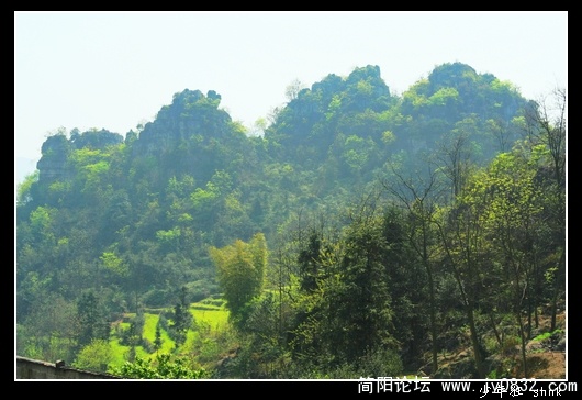 峰峦起伏.jpg