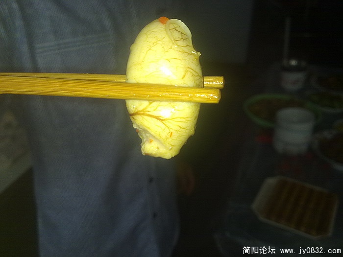 201006111176.jpg