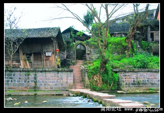 水寨子门.jpg