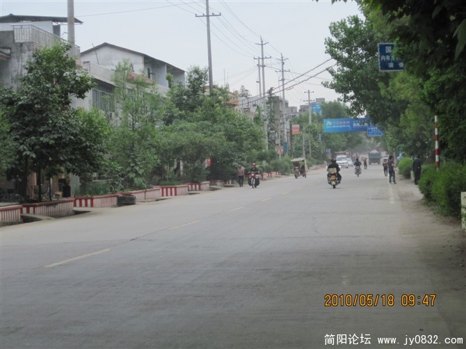 后.jpg