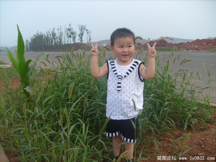 S7302338.JPG