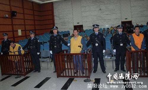 越狱犯.jpg