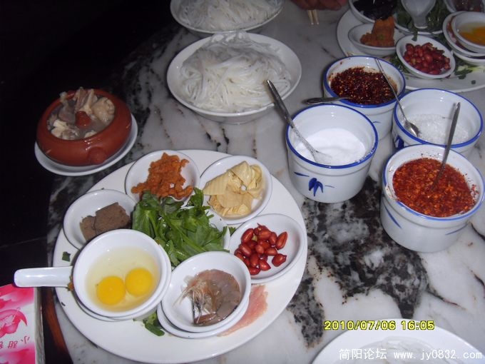 过桥米线1.jpg