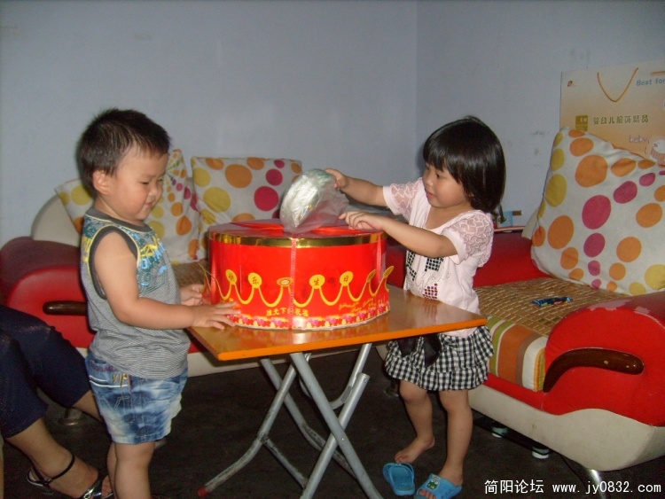 S7302497.JPG