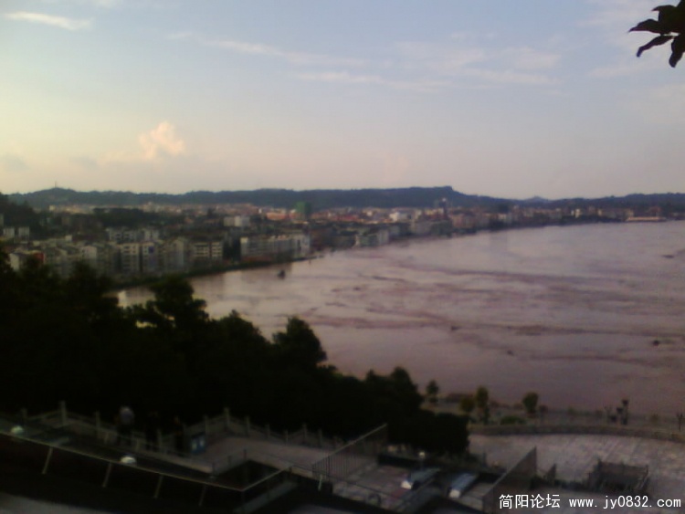 IMG0077A.jpg