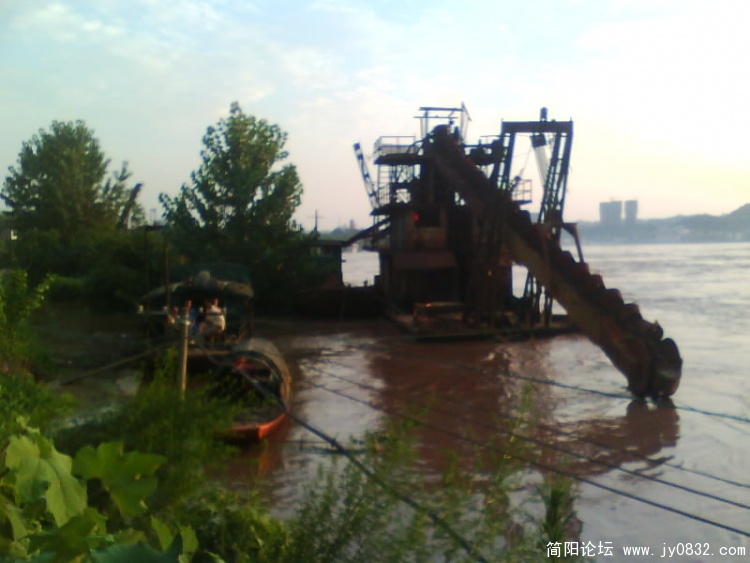 IMG0099A.jpg