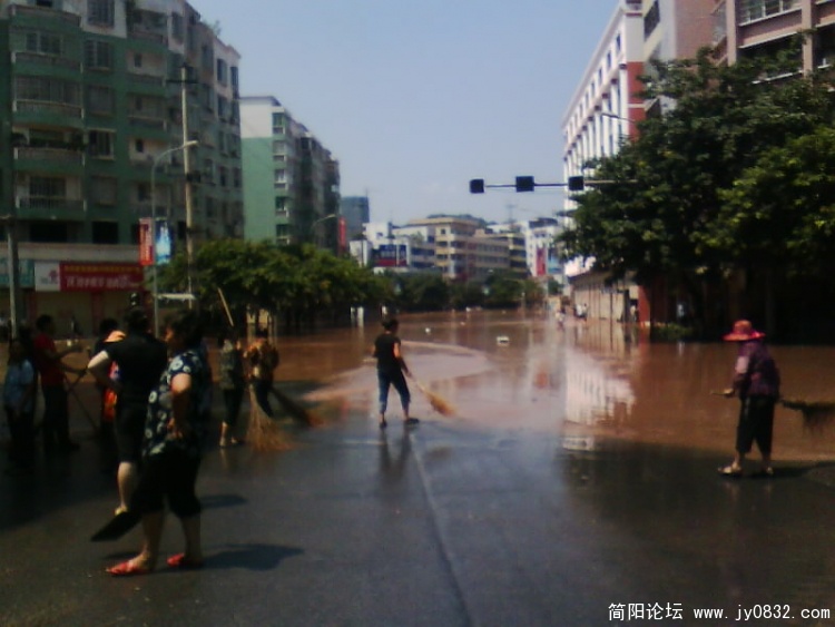 IMG0106A.jpg