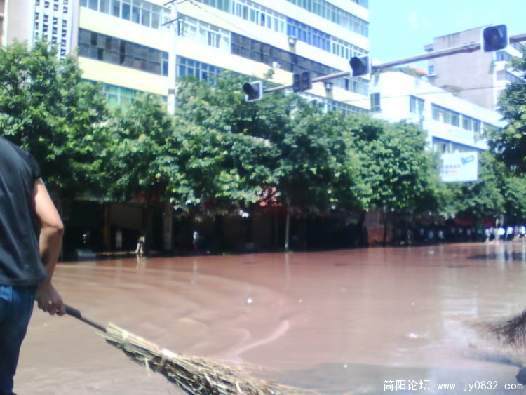 IMG0108A.jpg