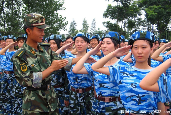西财军训 (2).jpg
