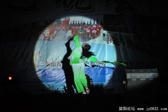 独舞《扇舞丹青》